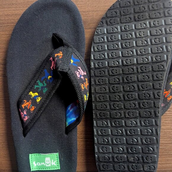 Sanuk Grateful Dead dancing bears sandals, size 8 - Picture 1 of 1